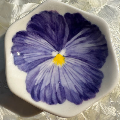 Pansy Honeycomb Dish #N2740