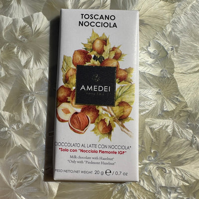 Amedei "Toscano Nocciola" Milk Chocolate with Hazelnuts 20g Mini Bar