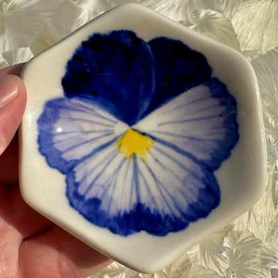 Pansy Honeycomb Dish #N2738