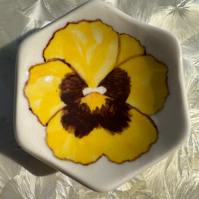 Pansy Honeycomb Dish #N2742