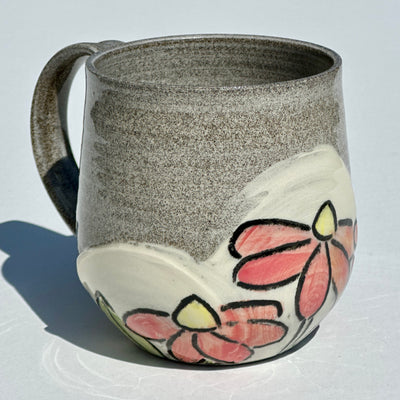 Maaike Charron Round Flower Mug with Echinacea #N2115