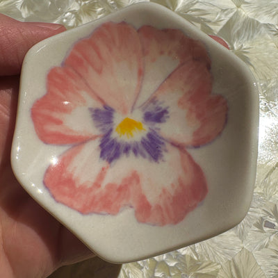 Pansy Honeycomb Dish #N2597
