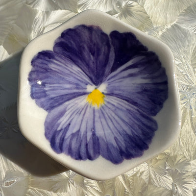 Pansy Honeycomb Dish #N2740