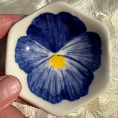 Pansy Honeycomb Dish #N2741