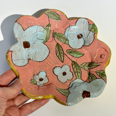 Kaitlyn Brennan Medium Flower Plate #f1094