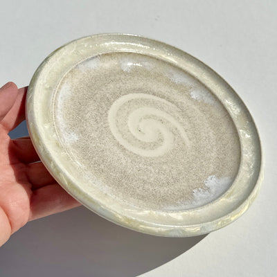 Alexis Templeton Party Plate with Beach Sand from Lawn, Newfoundland #f1009