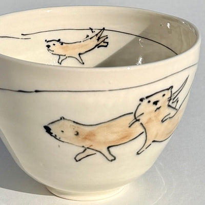 Bronwyn Arundel Medium Otter Bowl #LX007