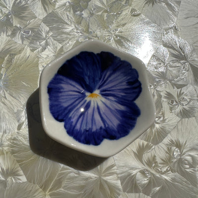 Pansy Honeycomb Dish #N2671