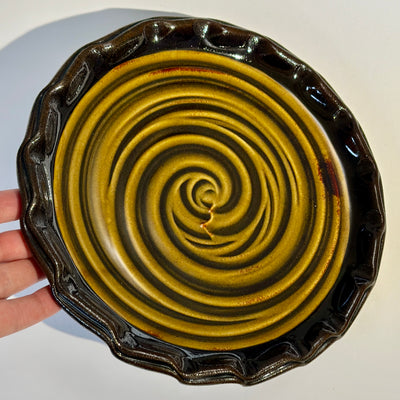 Michael Flaherty Amber 22cm Plate #f957