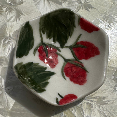 Raspberry Honeycomb Dish #N3050