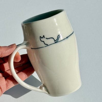 Bronwyn Arundel 16oz Cat Mug #M1634