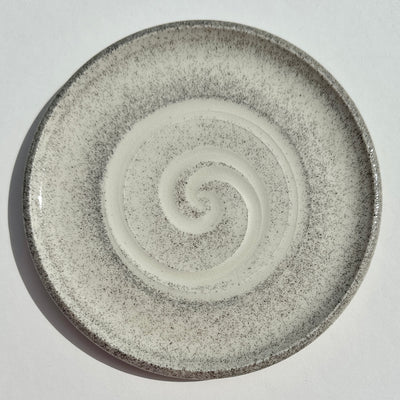 Alexis Templeton Party Plate with Beach Sand from Elliston #f767