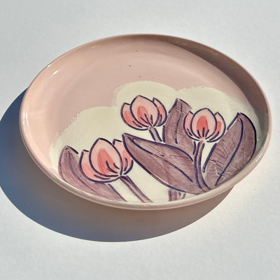 Maaike Charron Pink Tulip Dinner Plate #f1052