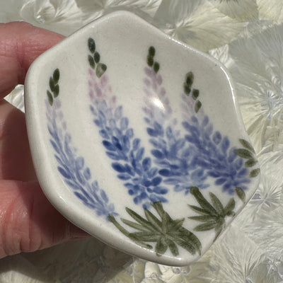 Lupine Flowers Honeycomb Dish #N3038