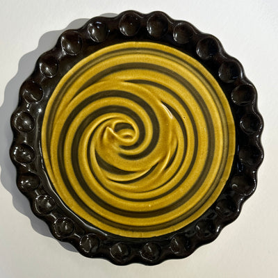 Michael Flaherty Amber 22cm Plate #f956