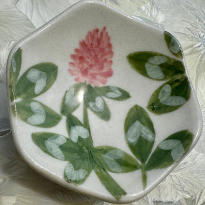 Red Clover Honeycomb Dish #N3036