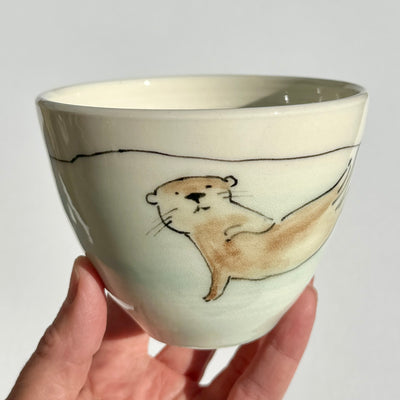 Bronwyn Arundel Otter Bowl #f1049